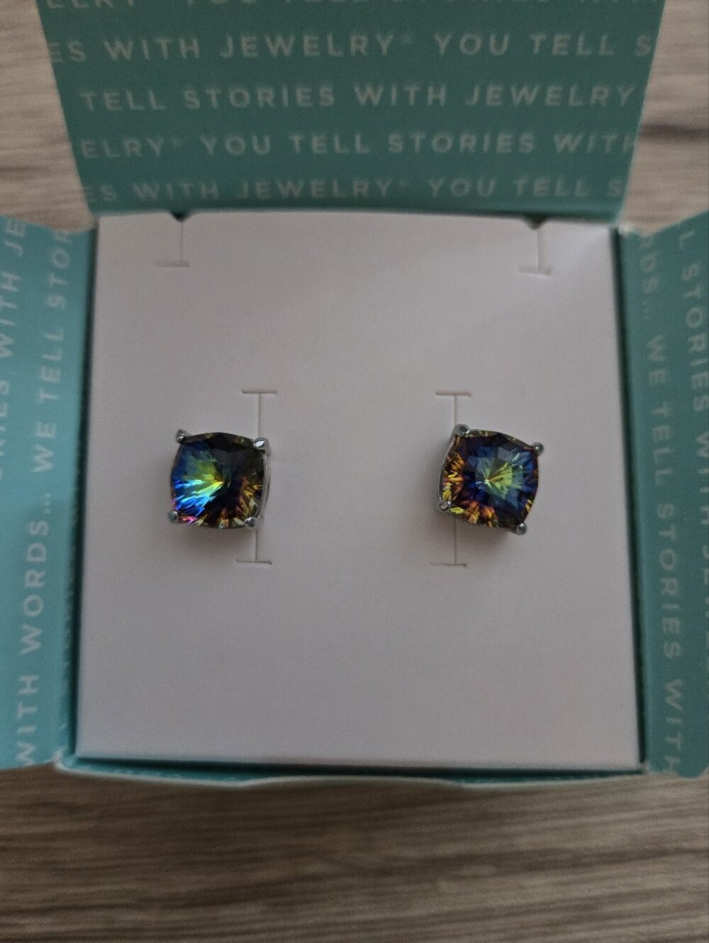 🦉VHTF Vitrail "Mystic Square" Earrings